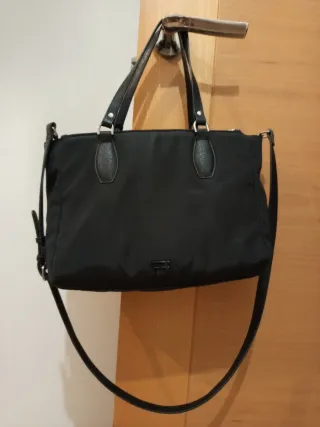 Bolso de nylon mediano, negro, Parfois.