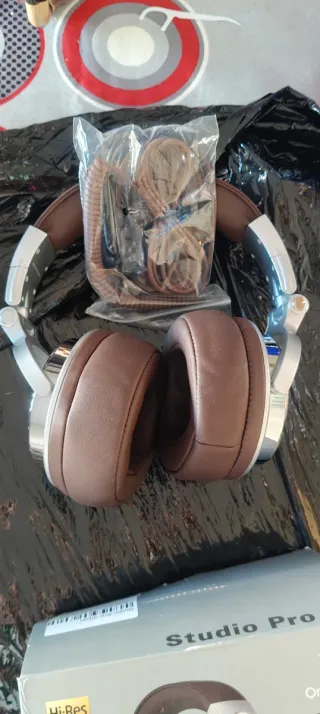 Auriculares DJ OneOdio Studio Hi-Res Audio