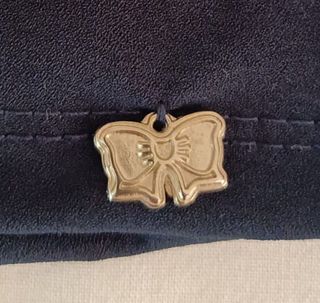 Camicetta blu con pizzo