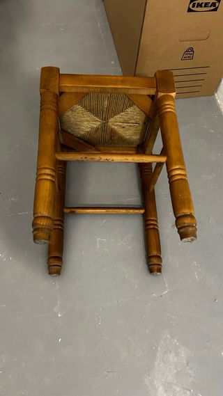 Taburete / Banquito  con asiento de yute