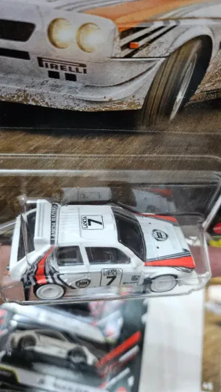 Hot Wheels Lancia Delta S4 Premium Car Culture