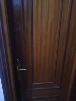 Puertas de madera, 130€ Todas no vendo sueltas