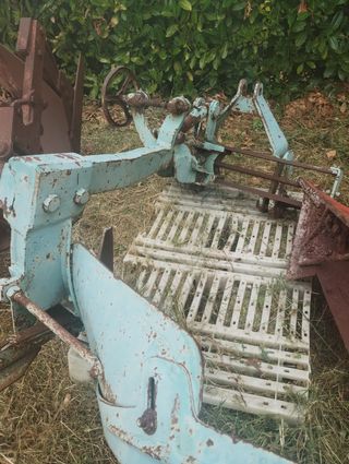 Aratro portato Nardi mod. 3PC28