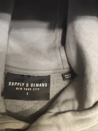 Conjunto chándal Gris Supply & Demand