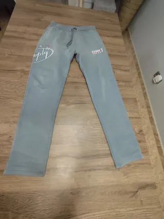 Conjunto chándal Gris Supply & Demand