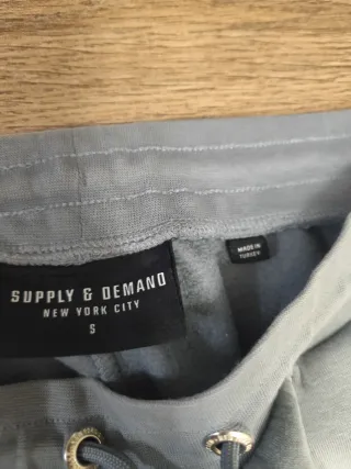 Conjunto chándal Gris Supply & Demand