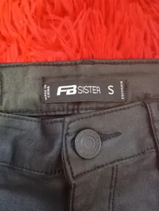 Pantalón campana cuero