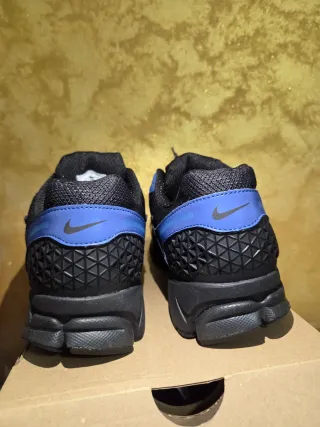 Nike Zoom Vomero 5 Scarpe Uomo Taglia 44