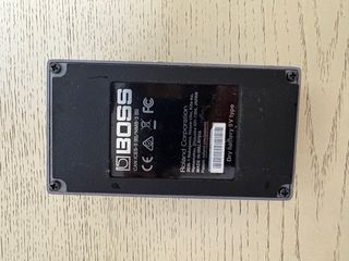 Sintetizzatore Pedal Boss SY-1