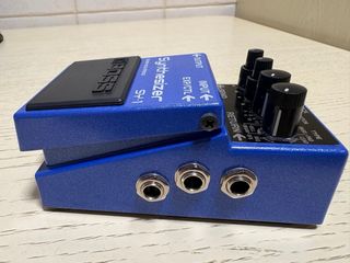 Sintetizzatore Pedal Boss SY-1