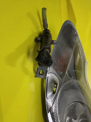 Faro Izquierdo Porsche Boxster