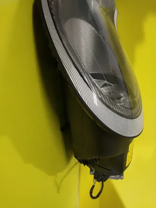 Faro Izquierdo Porsche Boxster