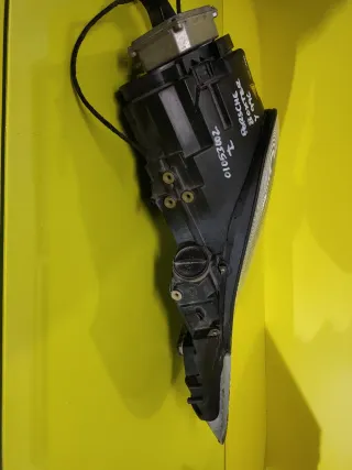 Faro Izquierdo Porsche Boxster