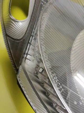 Faro Izquierdo Porsche Boxster