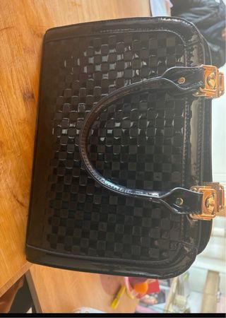 Borsa nera effetto coccodrillo