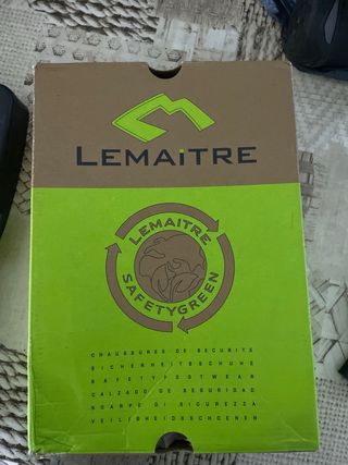 Calzado de seguridad Lemaître negro y verde