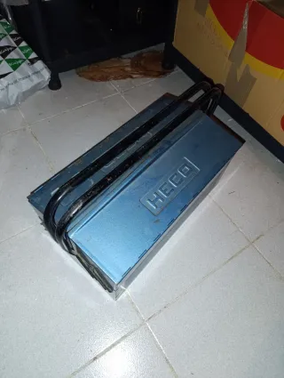 Caja de herramientas HECO Hierro + Utiles varios