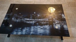 Mesa elevable cristal diseño ciudad