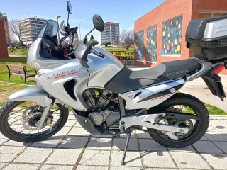 Honda Transalp 650 Plata