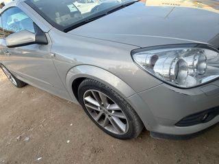 Opel Astra 2009