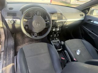 Opel Astra 2009