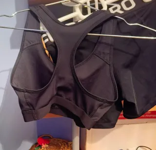 Sujetador deportivo Nike Dri-Fit negro