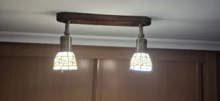 Lámpara Tiffany Techo 2 Focos Madera