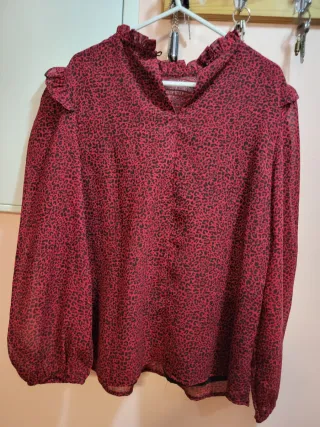 Blusa manga larga con estampado