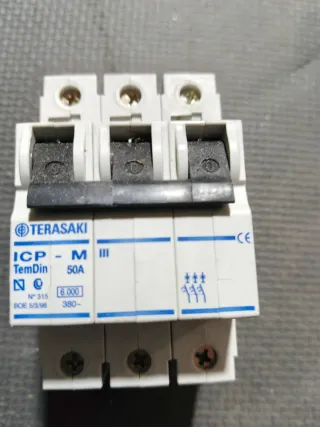LOTE INTERRUPTORES AUTOMATICOS MAGNETOTERMICOS