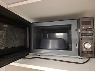 Microondas Mandine Negro