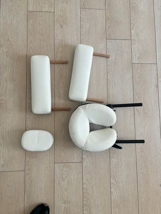 Camilla plegable con reposabrazos y maleta