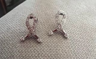 Preciosos pendientes de oro blanco y amarillo