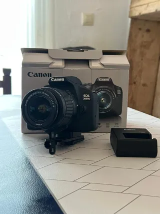 Canon EOS 2000D - Cámara réflex digital