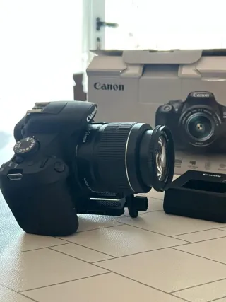 Canon EOS 2000D - Cámara réflex digital