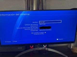 Consola Sony PlayStation 3 Negra y sony ps4 blanca