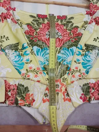 Traje Alicantina Siglo XVIII Multicolor