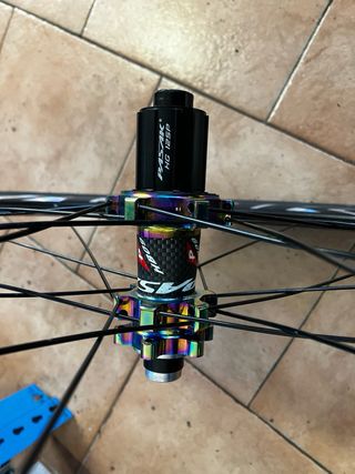 Ruedas Pasak Aluminio