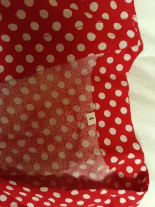 Blusa flamenca roja lunares cruzada. Talla 4