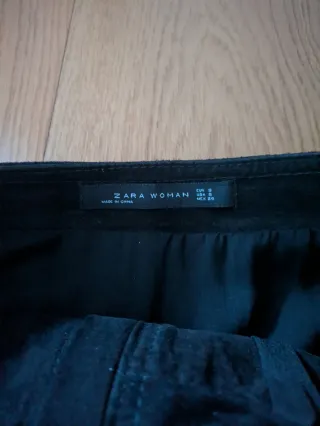 Falda Zara Negra Cremallera