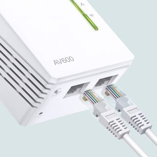 TP-Link TL-WPA4220 Kit Adaptadores WiFi AV 600Mbps