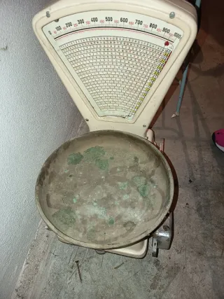 Balanza antigua Mobba 5 Kg