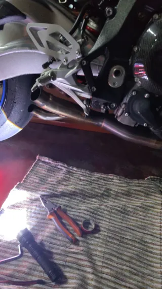 Supresor catalizador BMW S1000RR (2015-2019)