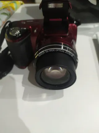 Cámara Digital Nikon COOLPIX L110