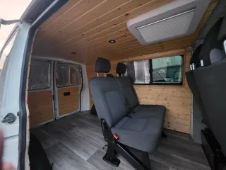 Volkswagen Transporter T5 2011 5 plazas