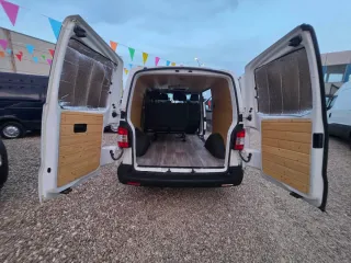 Volkswagen Transporter T5 2011 5 plazas