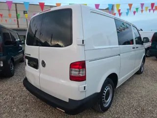 Volkswagen Transporter T5 2011 5 plazas