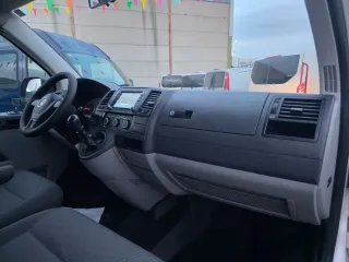 Volkswagen Transporter T5 2011 5 plazas