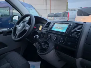 Volkswagen Transporter T5 2011 5 plazas