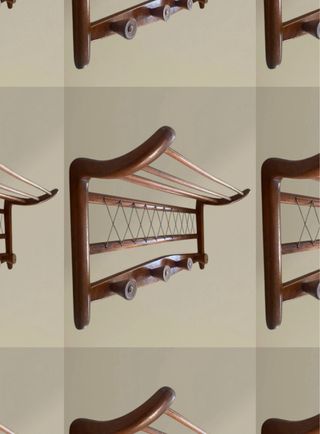 Appendiabiti da parete Mid Century in legno scandinavo anni '60