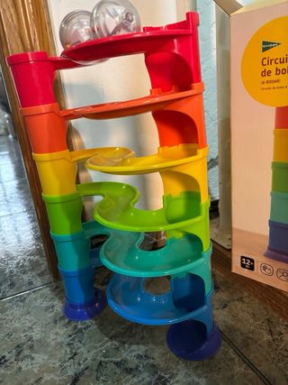 Circuito de bolas infantil con caja